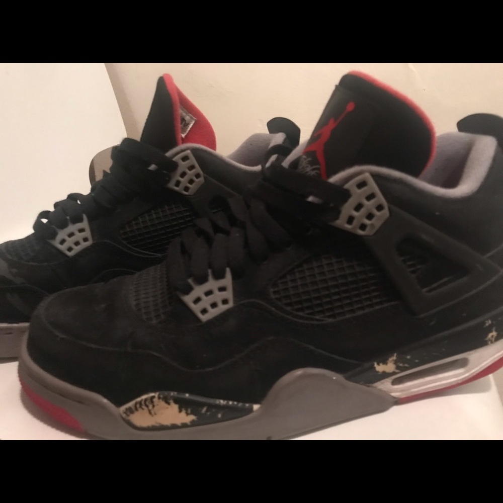 Jordan 4s - Picture 3 of 5